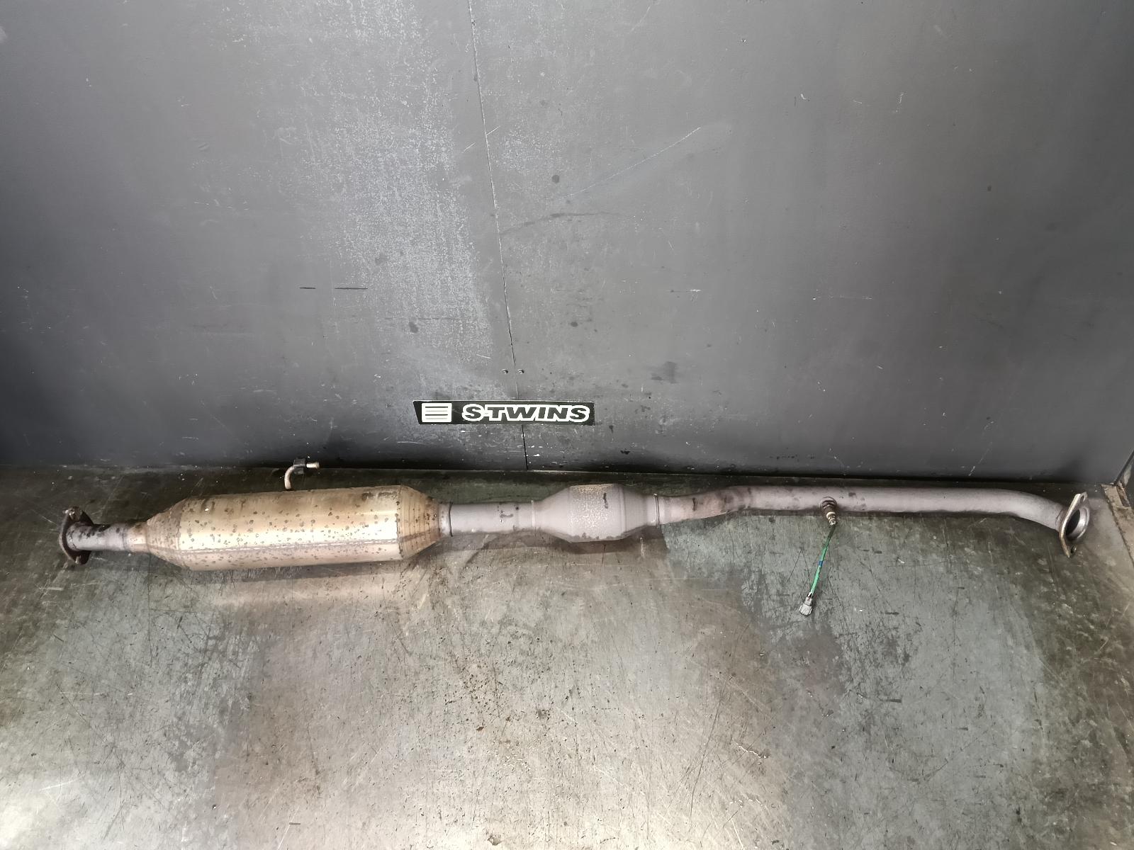 2013 TOYOTA CAMRY CATALYTIC CONVERTER UNDER CAR-CAT TYPE, 2.5, PETROL, NON HYBRID, ASV50, 11/11-05/15 0000419418