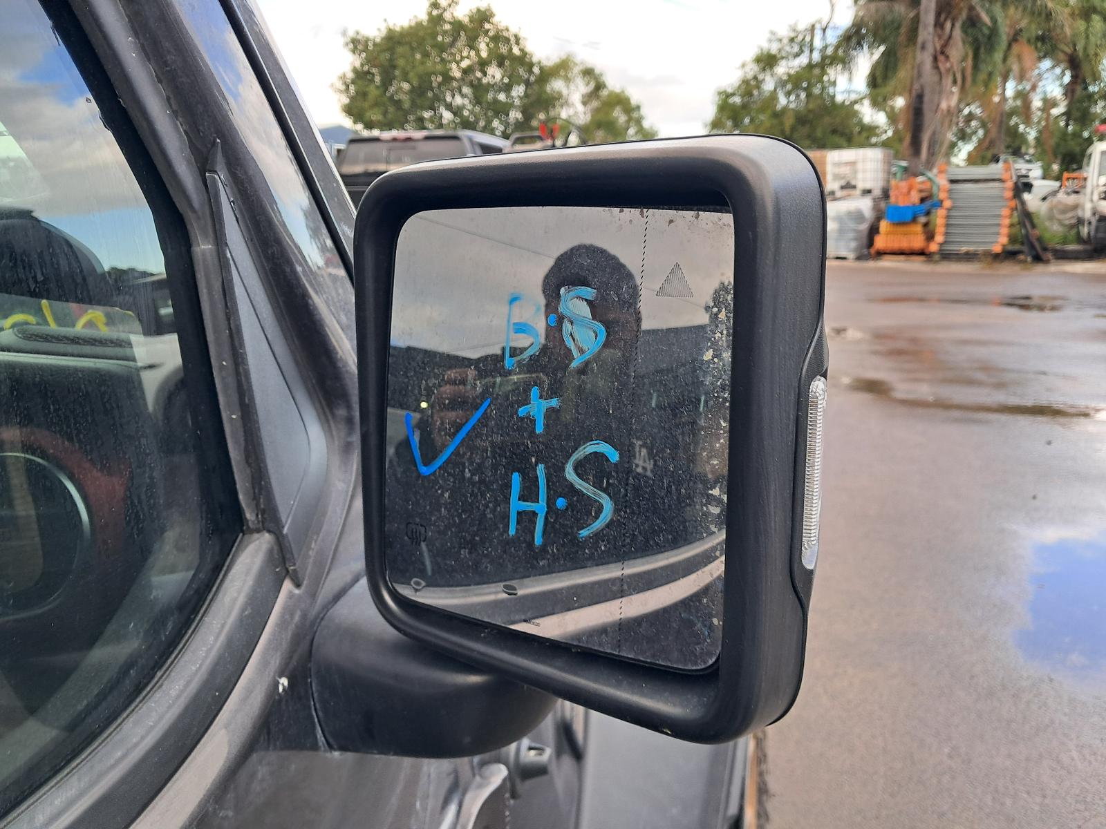 Gallery image 14