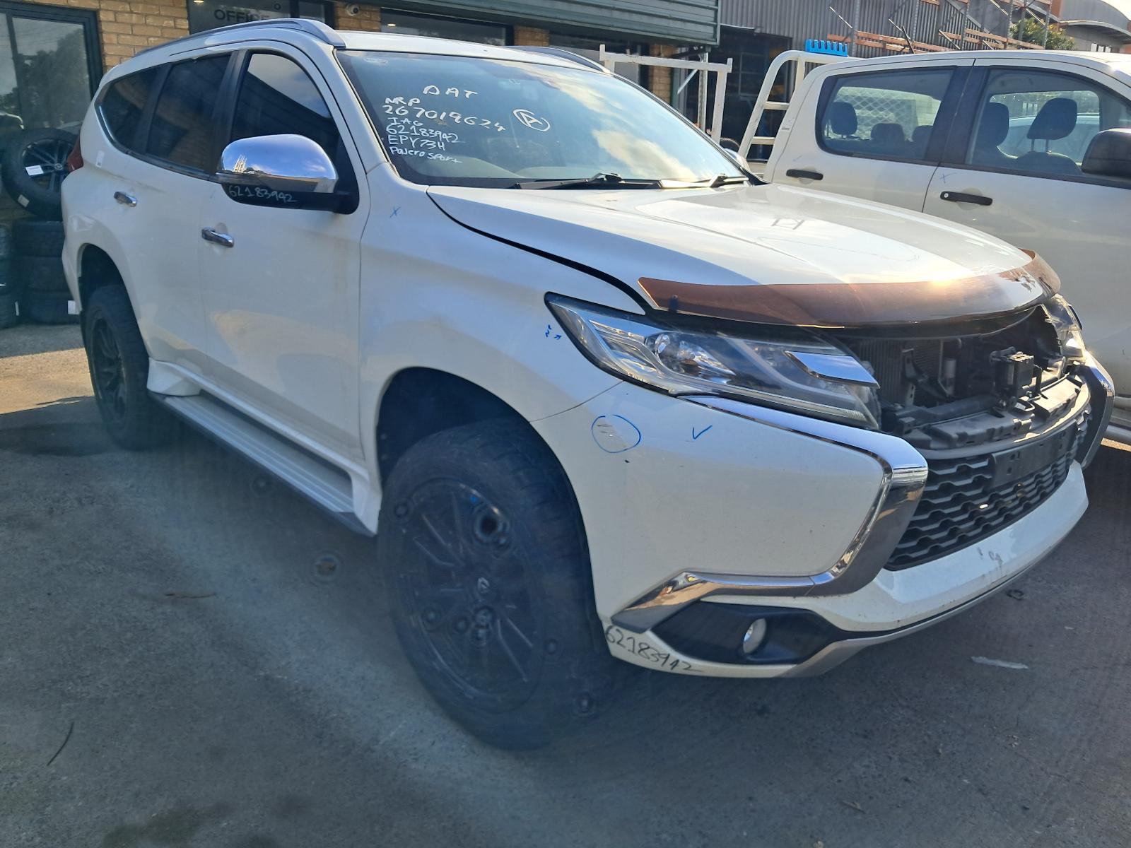 2019 MITSUBISHI PAJERO STEERING WHEEL LEATHER, QE-QF, PAJERO SPORT, 10/15