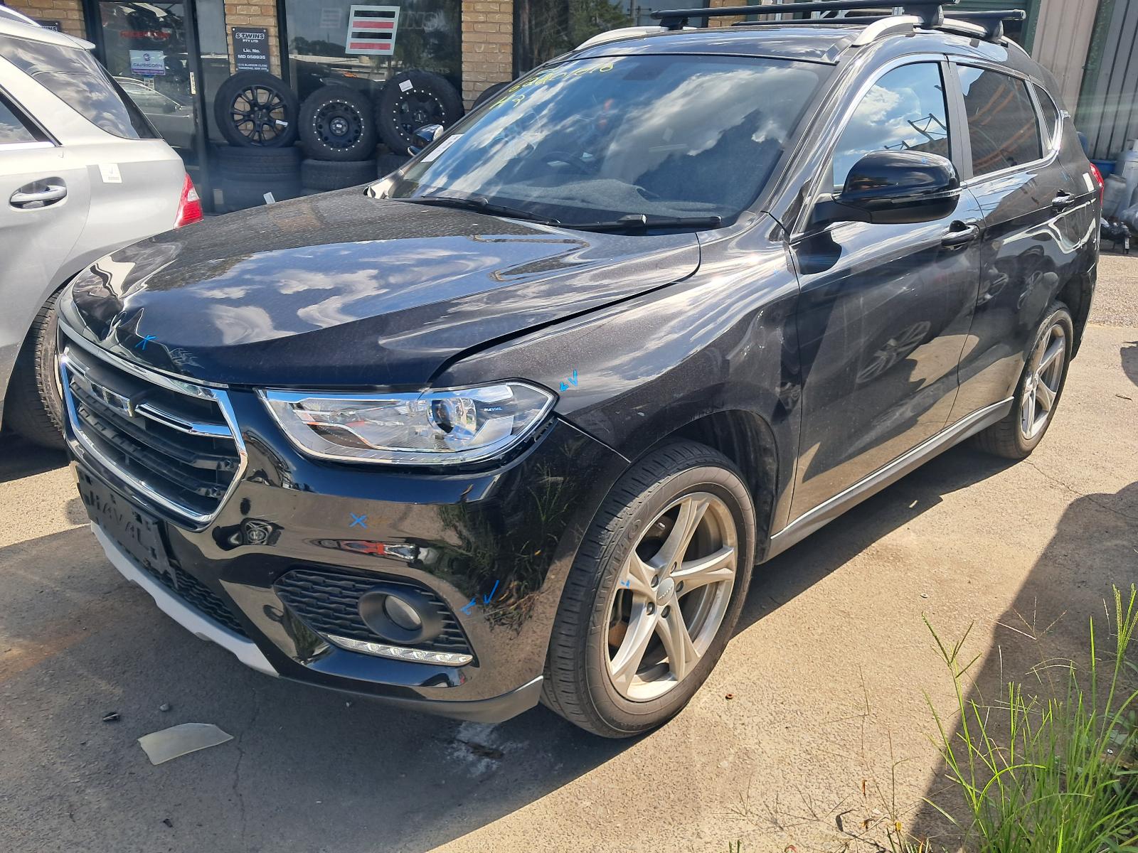 2021 HAVAL H2 LEFT GUARD 09/19-02/21
