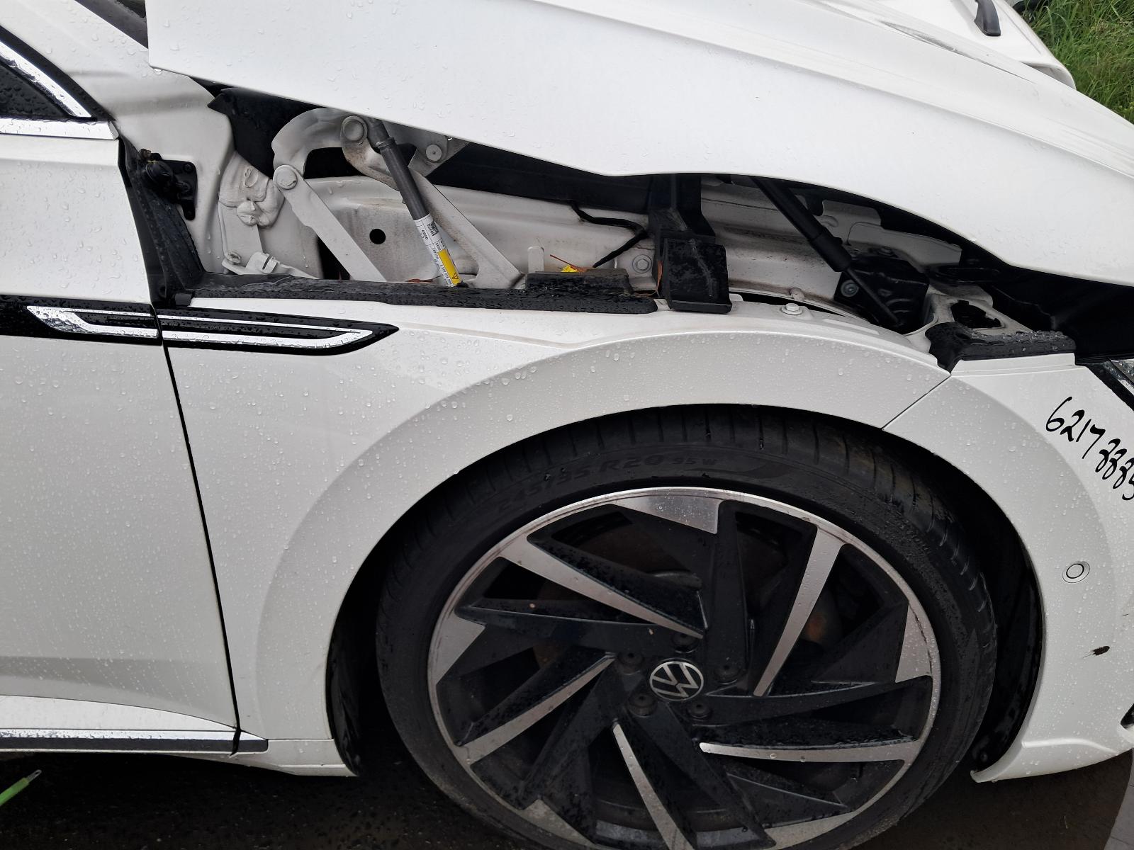 Gallery image 10