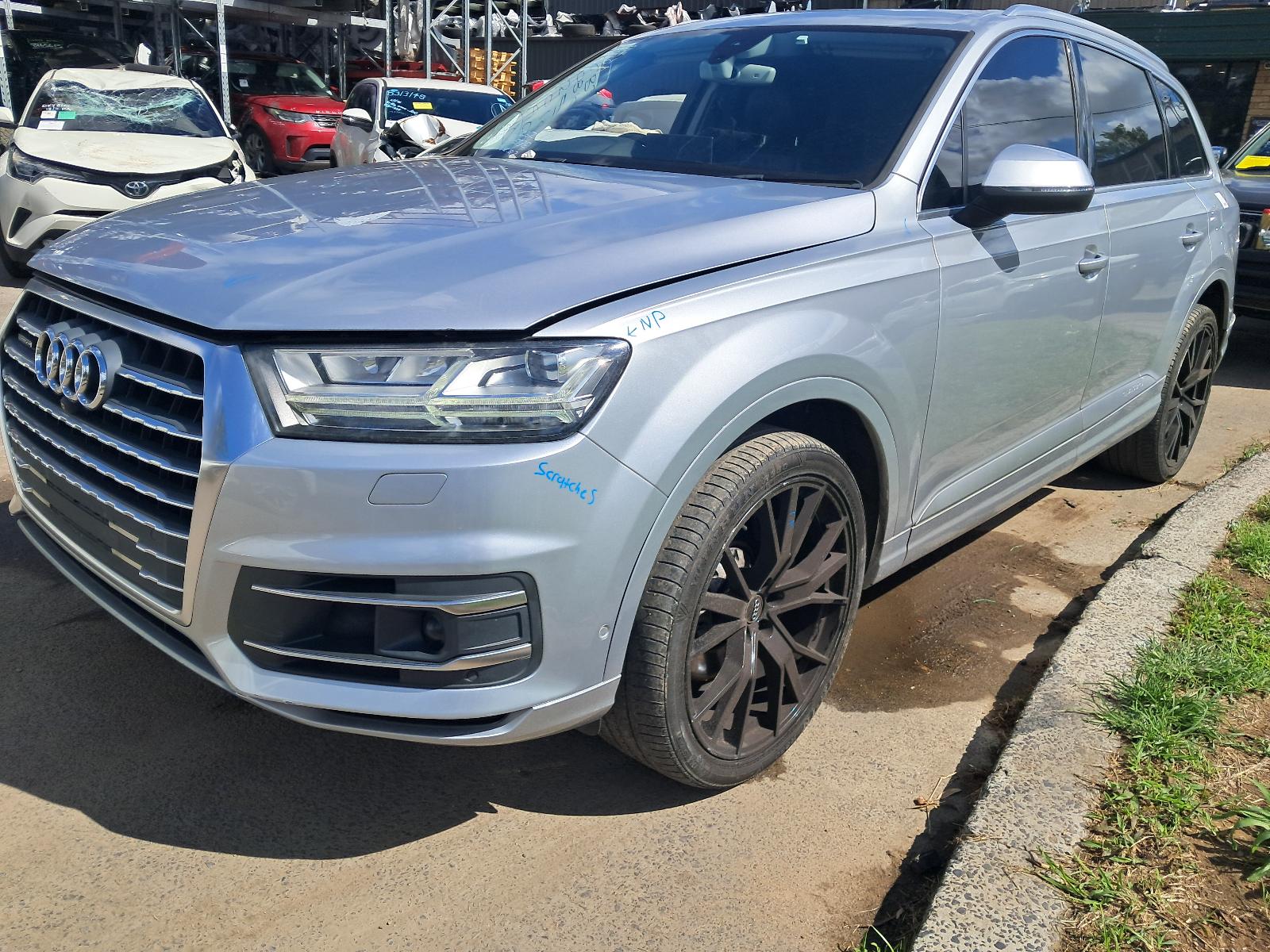 2016 AUDI Q7 LEFT REAR DOOR SLIDING 4M, 07/15