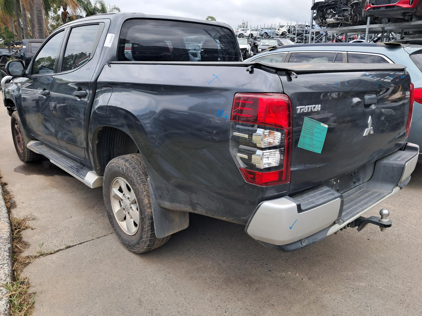2019 MITSUBISHI TRITON DIFFERENTIAL CENTRE FRONT, 2.4, DIESEL, MANUAL T/M, MQ-MR, 3.692 RATIO, NON ACTUATOR TYPE, 03/15-10/23