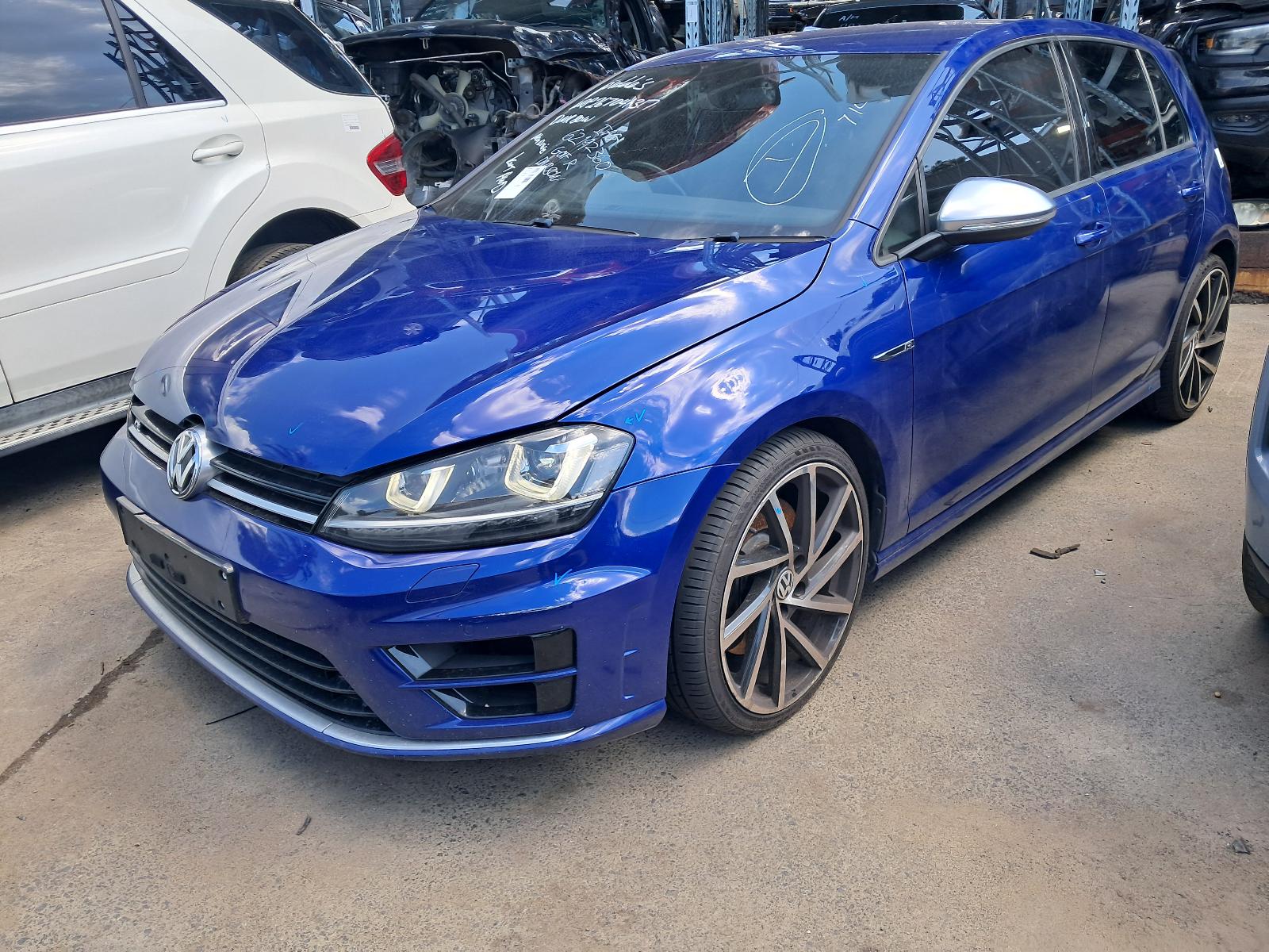 2017 VOLKSWAGEN GOLF LEFT DRIVESHAFT FRONT, AUTO T/M, PETROL, 2.0, GEN 7, R, 11/12-03/17
