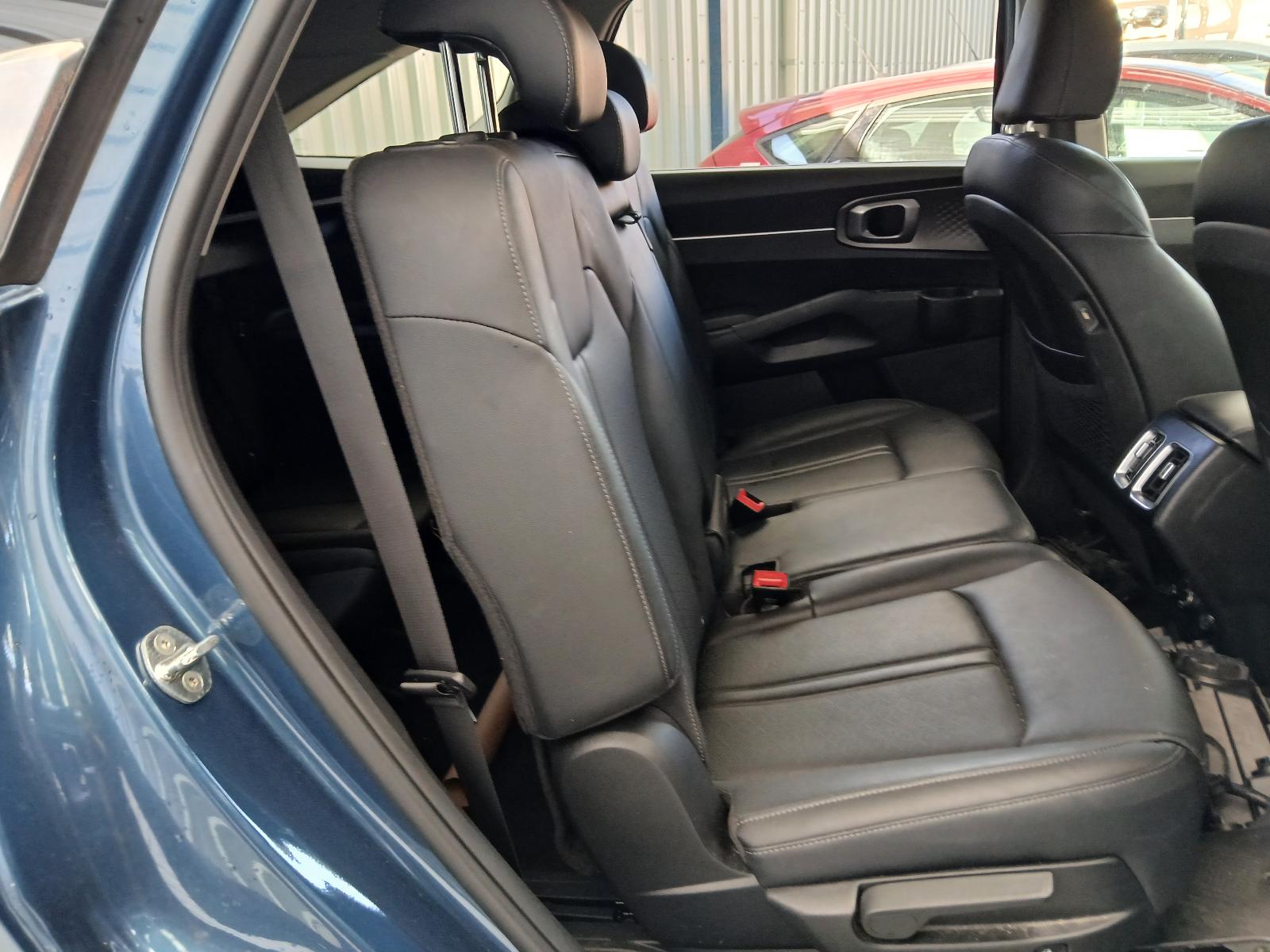 Gallery image 12