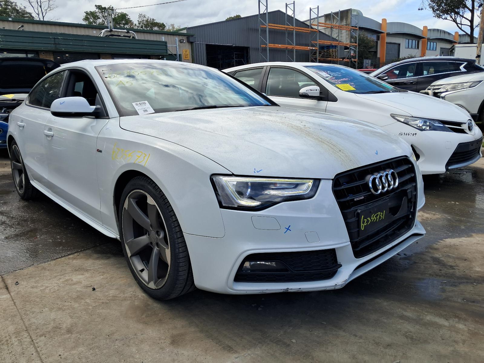 2012 AUDI A5/S5 LEFT GUARD 8F/8T, A5/S5, HATCH/CABRIO/COUPE, 10/07-11/16