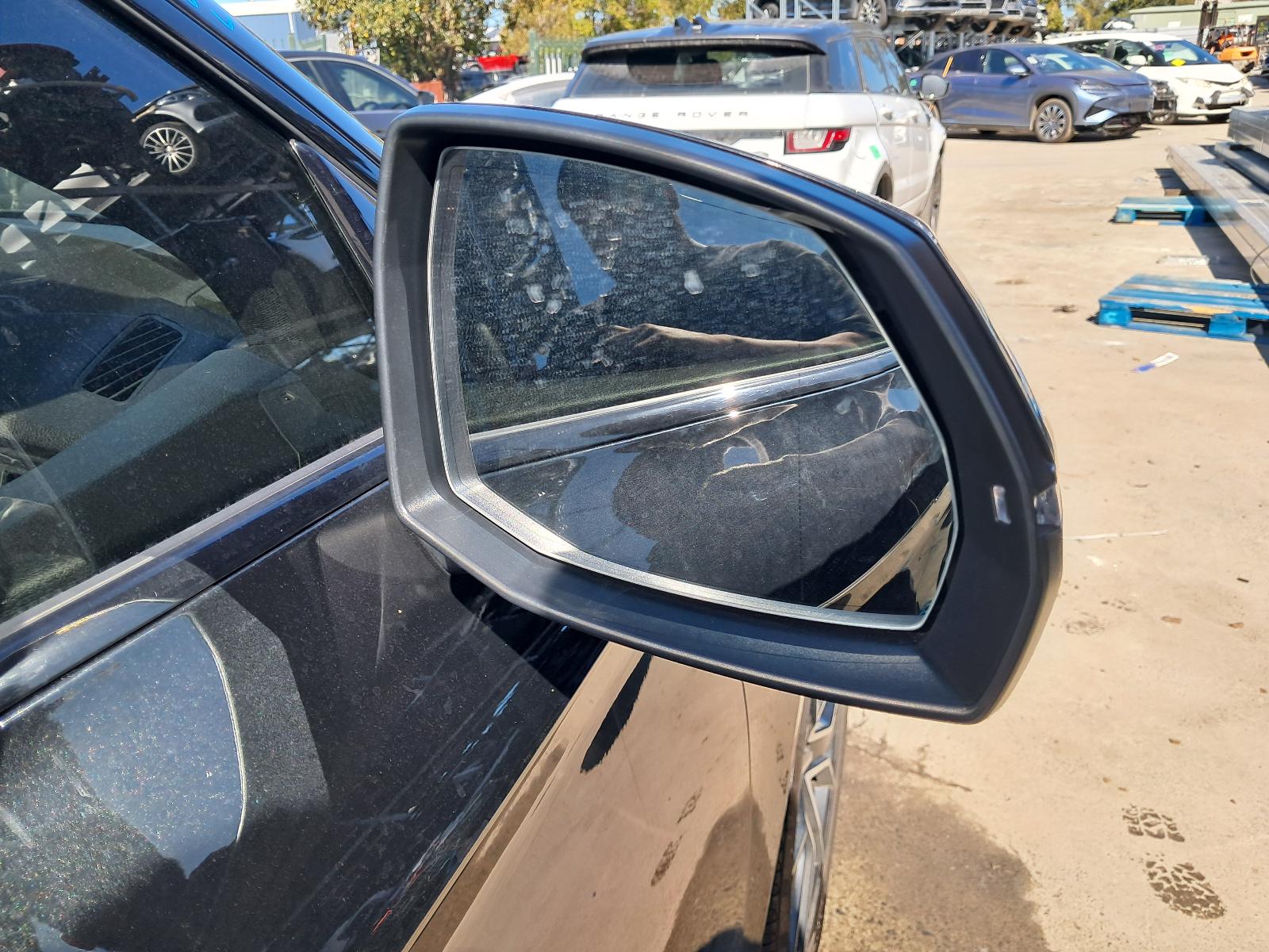 Gallery image 12