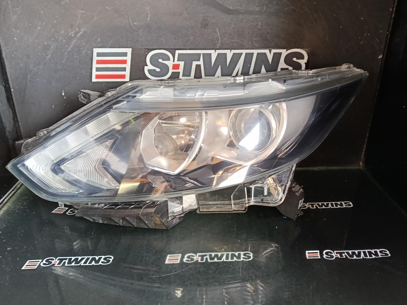 2016 NISSAN QASHQAI LEFT HEADLAMP J11, ST/TS, HALOGEN TYPE, 12/13-06/17