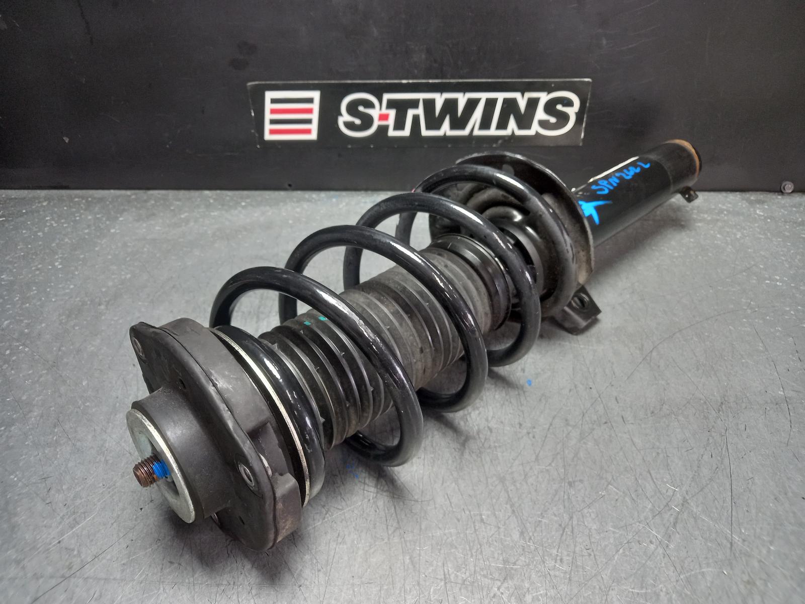 2010 VOLKSWAGEN EOS LEFT FRONT STRUT 1F, STANDARD TYPE, 02/07-12/14 0000374241