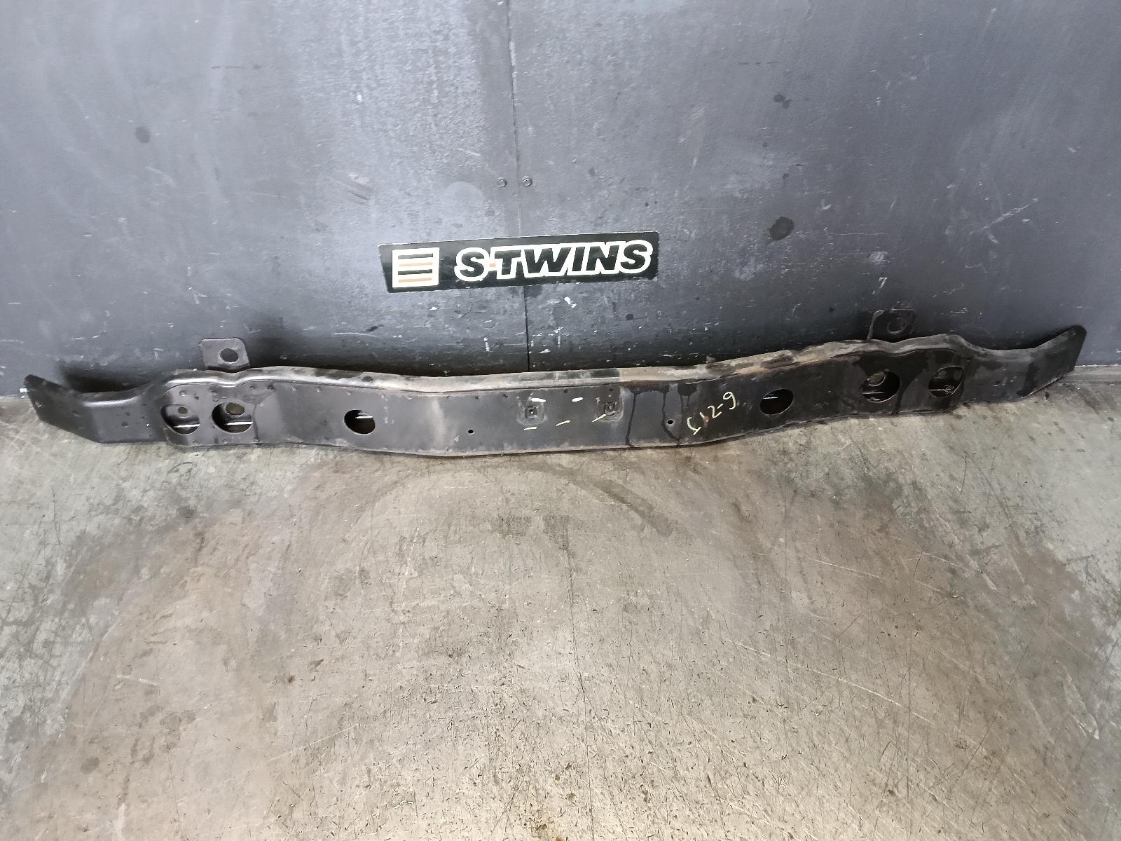2014 JEEP GRANDCHEROKEE F BAR REINFORC BRACK MAIN REINFORCEMENT, WK, LAREDO, 04/13-09/16 0000424440