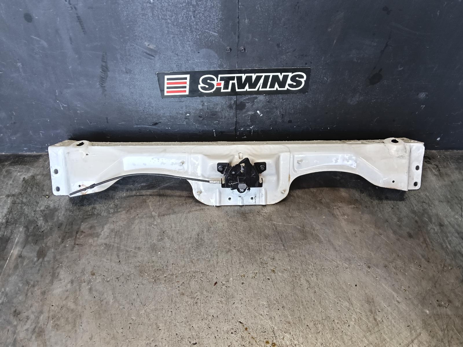 2017 LDV G10 VAN RADIATOR SUPPORT SV7A/SV7C, WAGON/VAN, 04/15- 0000424736