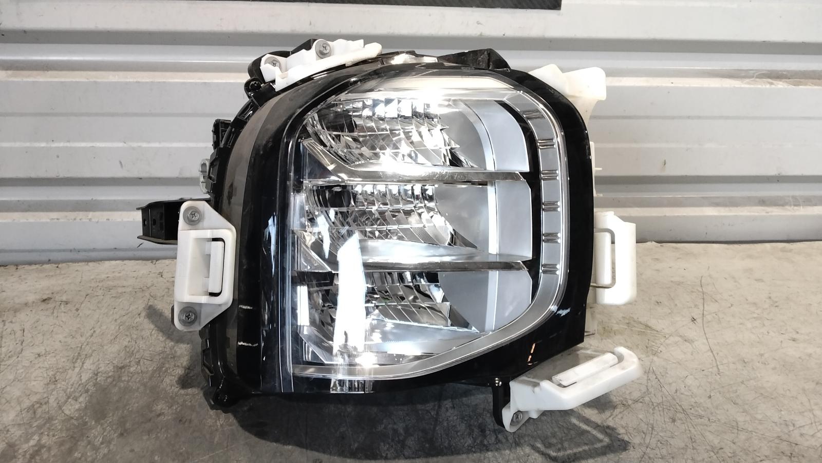 2022 MITSUBISHI OUTLANDER RIGHT HEADLAMP ZM, W/ LED, MANUAL LEVELLING, AUTO ON, AUTO HIGH BEAM, NON ADAPTIVE TYPE, 08/21- 0000423979