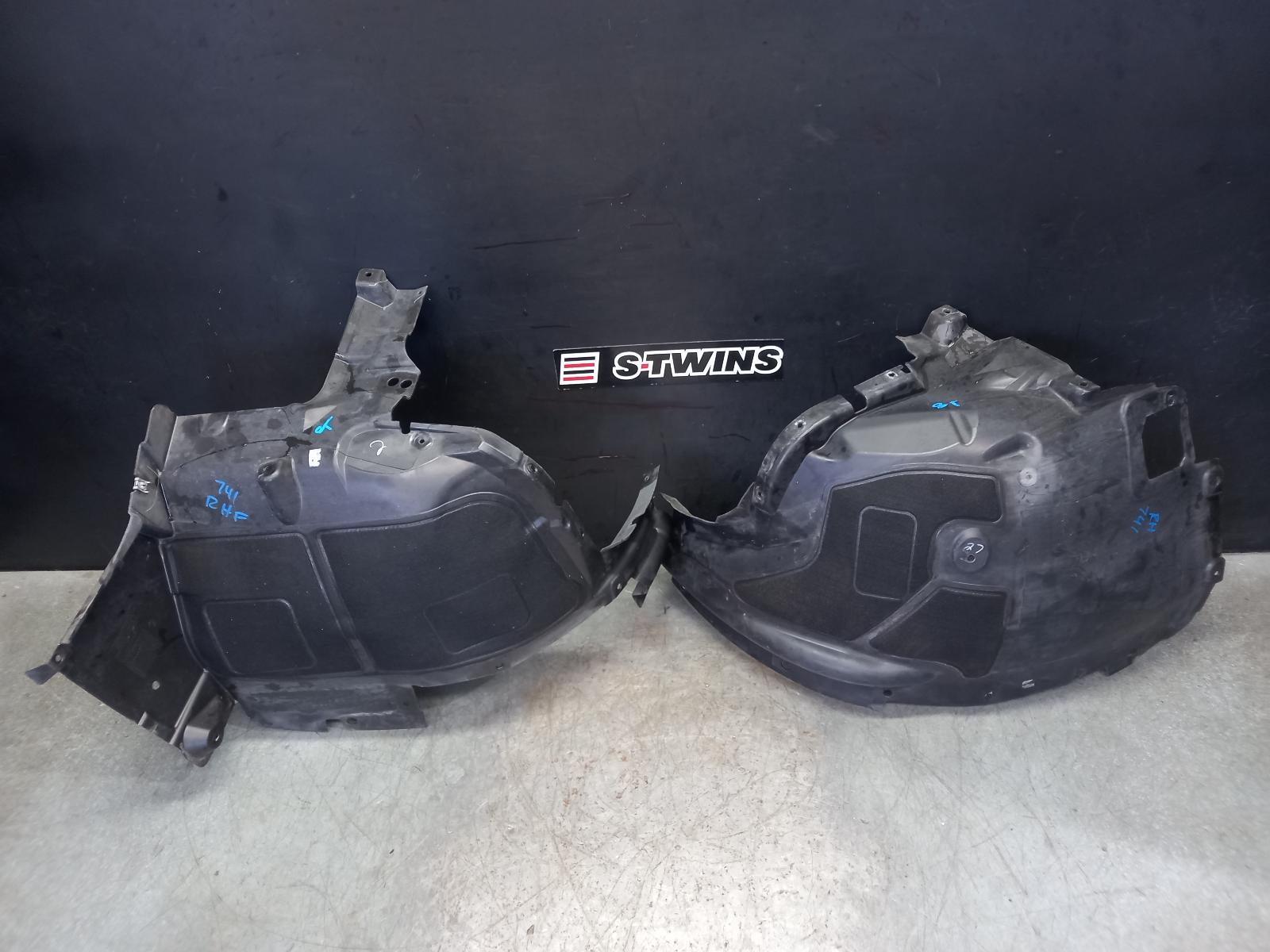 2015 BMW X5 RIGHT GUARD LINER F15, 09/13-07/18 0000403736