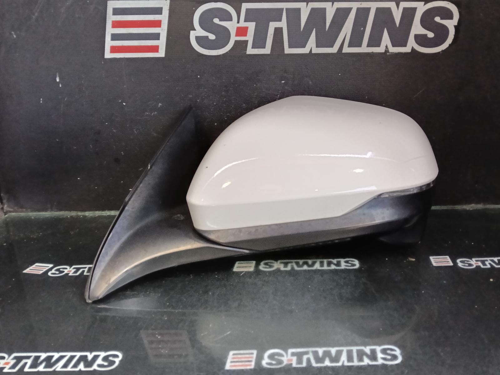 2015 HONDA HRV LEFT DOOR MIRROR RU, VTi-S, COLOUR CODED, MANUAL FOLD, NON CAMERA TYPE, 12/14-10/21