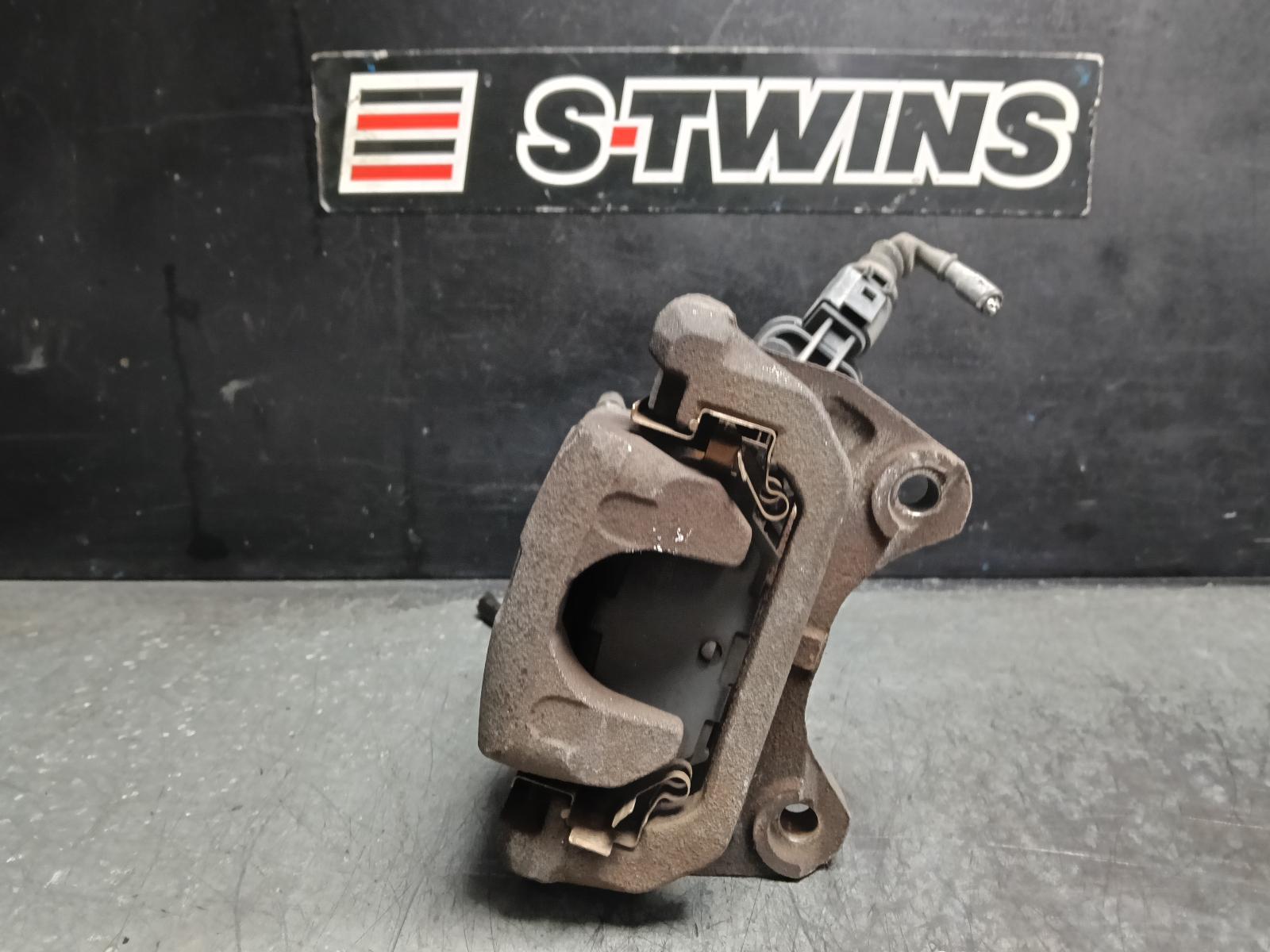 2014 MAZDA CX5 CALIPER RH REAR, 4WD, ELECTRONIC HANDBRAKE TYPE, KE, 02/12-12/16 0000413053