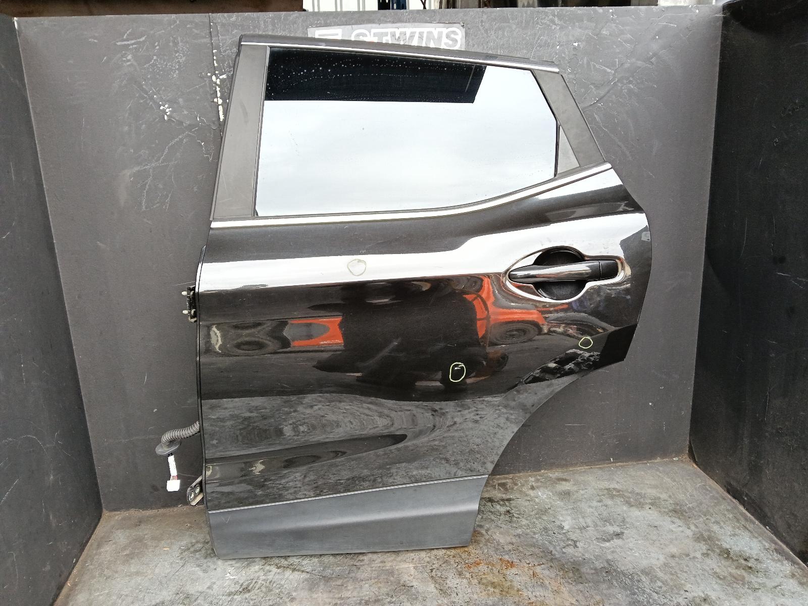 Gallery image 3