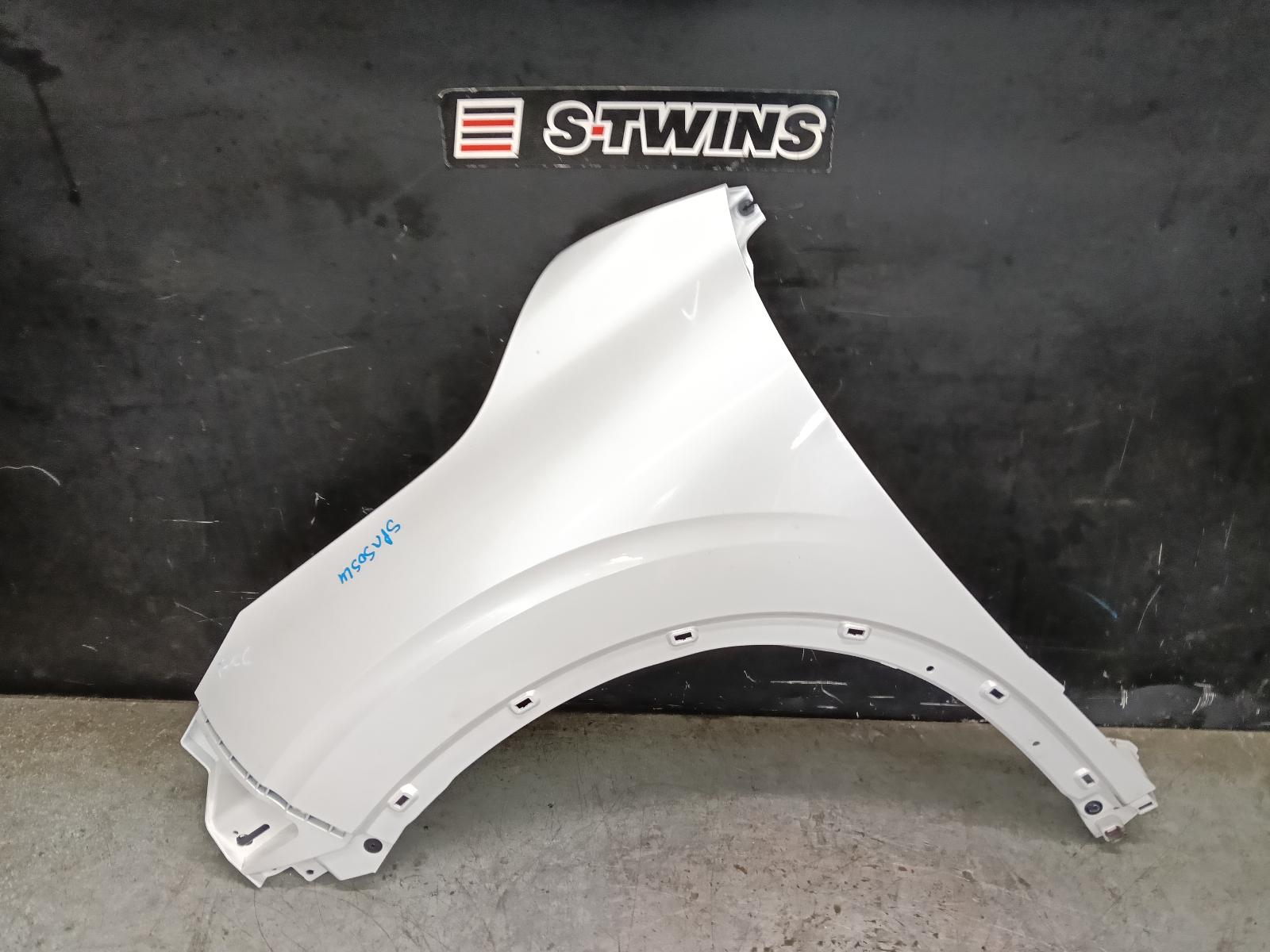 2023 MITSUBISHI OUTLANDER LEFT GUARD ZM, 08/21-03/25 0000427911