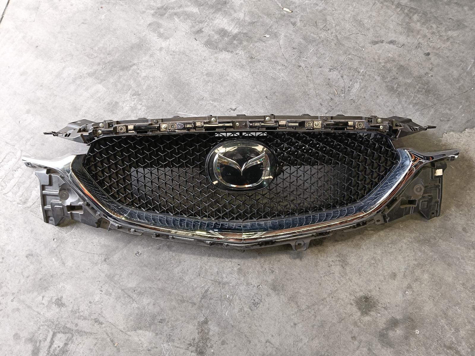 2019 MAZDA CX5 GRILLE RADIATOR GRILLE, W/ RADAR CRUISE CONTROL, CAMERA TYPE, KF, 02/17-08/21 0000357185