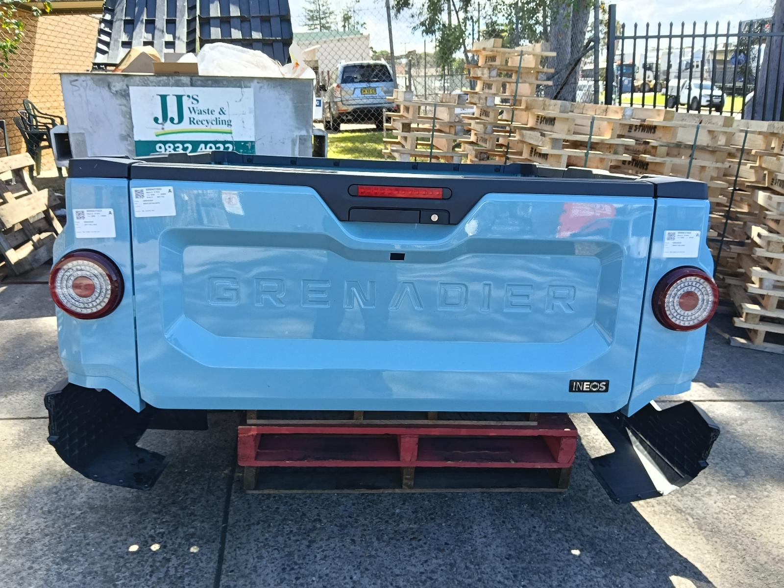 2026 INEOS GRENADIER UTE BACK MK1, 07/22- 0000431021