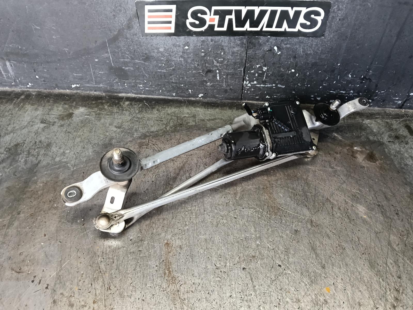 2016 HONDA CIVIC WIPER MOTOR FRONT, 10TH GEN, SEDAN/HATCH, 05/16-08/21