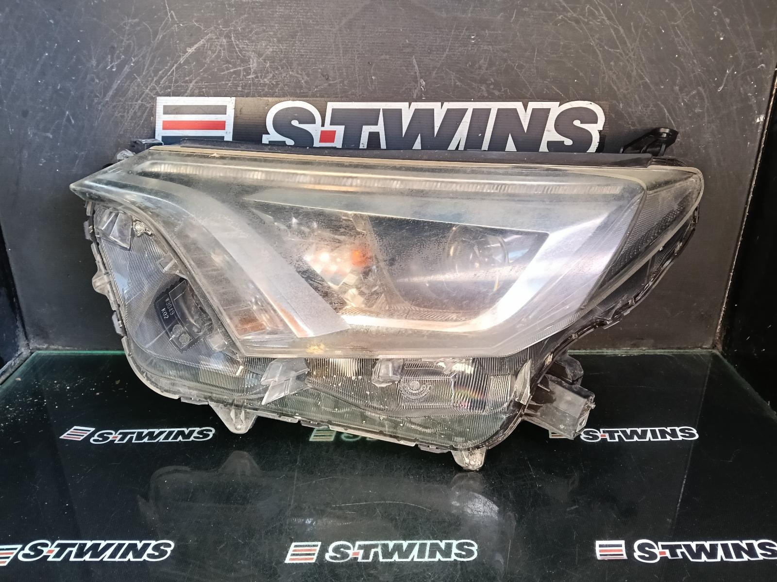 2018 TOYOTA RAV4 LEFT HEADLAMP XA40, LED TYPE, 10/15-12/18 0000404635