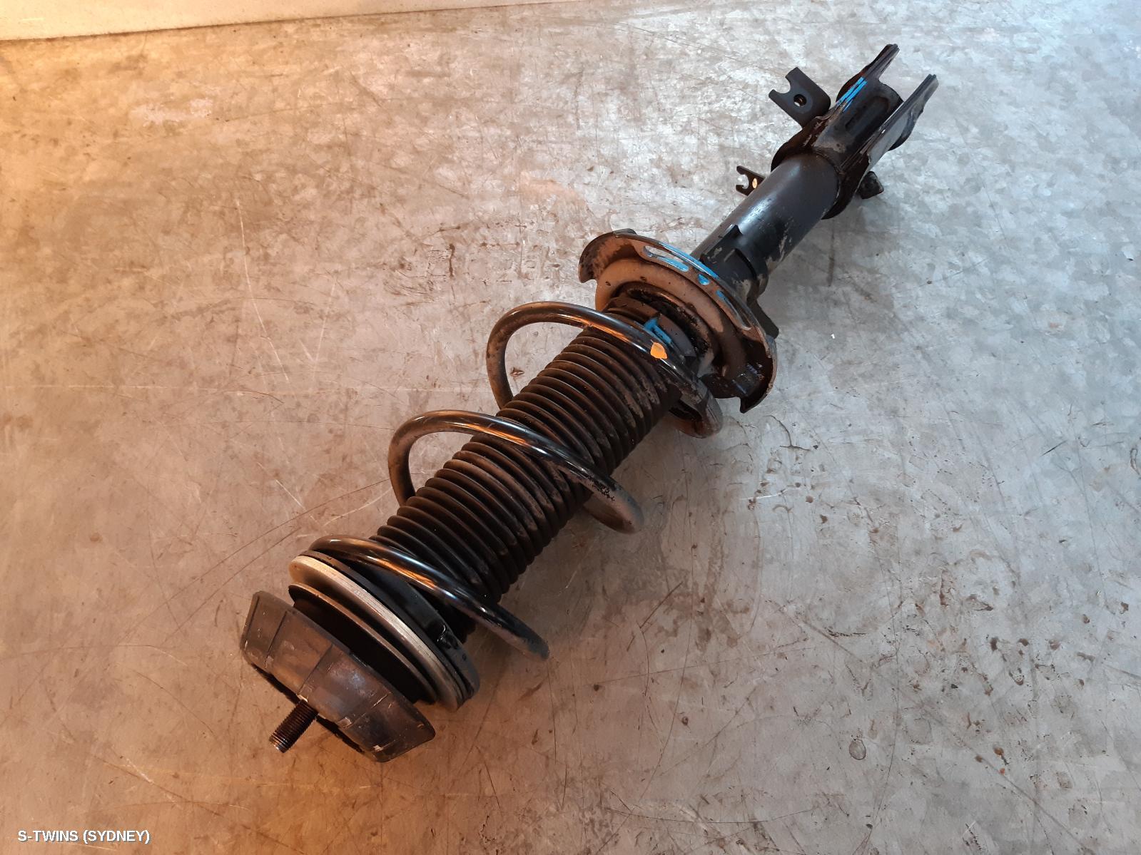 2012 Suzuki Swift Right Front Strut 0000090854 - S-TWINS SPARES