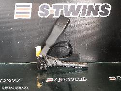 2010 Jeep Cherokee Seat Belt Stalk Rh Front Seat Belt Stalk Only Kk 01/10-10/12 0000165557