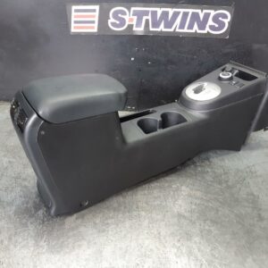 2012 Nissan Xtrail Console Centre Console T31 Auto T/M Type 09/07-12/13 0000136310