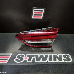 2018 Holden Commodore Rear Garnish Tailgate Lamp (Rh Side) Zb Hatch Led Type 10/17-12/20 0000156026