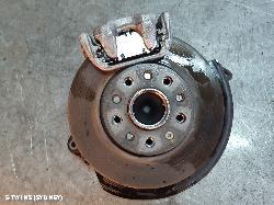 2017 Jeep Compass Left Rear Hub Assembly M6 10/17- 0000092657