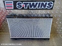2001 Subaru Forester Radiator Auto 2.0 Ej20 Turbo 08/98-06/02 0000131157