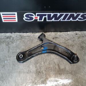 2017 Suzuki Vitara Right Front Lower Control Arm Vitara Ly (Vin Tsm) 06/15- 0000110857