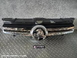2010 Holden Commodore Grille Radiator Grille Ve Ute/Sedan/Wagon Omega 09/10-04/13 0000130045