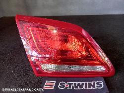 2015 Holden Commodore Rear Garnish Bootlid Lamp (Rh Side) Vf Sedan Clear Type Evoke/Sv6/Ss/International 05/13-12/17 0000128369