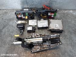 2011 Mercedes C Class Ecu Engine Ecu Diesel 2.1 P/N A6519000301 W204/C204 (C250Cdi/C200Cdi) Sec Set (Ecu/Imm/Reader/Key) 05/11-01/15 100501