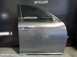 2017 Nissan Pathfinder Right Front Door 205837