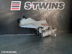 2015 Renault Kaleos Master Cylinder 216431