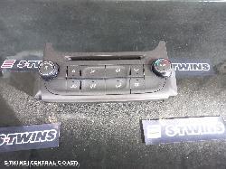 2015 Holden Malibu Heater Ac Controls 0000152001