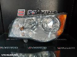 2009 Chrysler Voyager Left Headlamp 170408