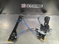 2014 Holden Malibu Right Front Window Reg Motor 0000192661