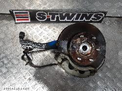 2017 Mazda Bt50 Right Front Hub Assembly 0000152448