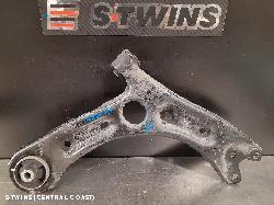 2016 Kia Optima Right Front Lower Control Arm 0000170513