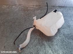 2008 Volvo C30 Washer Bottle 0000089674
