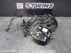 2019 Kia Sorento Fuse Box Engine Bay Diesel Um 06/15-01/20 0000131803