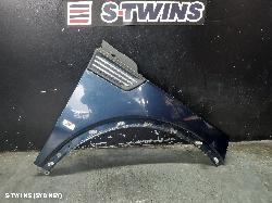 2007 Dodge Nitro Right Guard 0000126894