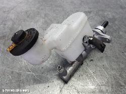 2014 Toyota Hilux Master Cylinder 0000092168