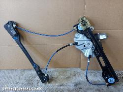 2014 Holden Malibu Right Front Window Reg Motor 0000122058