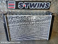 2002 Holden Commodore Radiator 0000130583