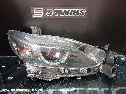 2017 Mazda 6 Right Headlamp 0000187646