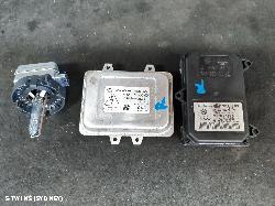 2011 Skoda Octavia Right Headlamp 0000094906